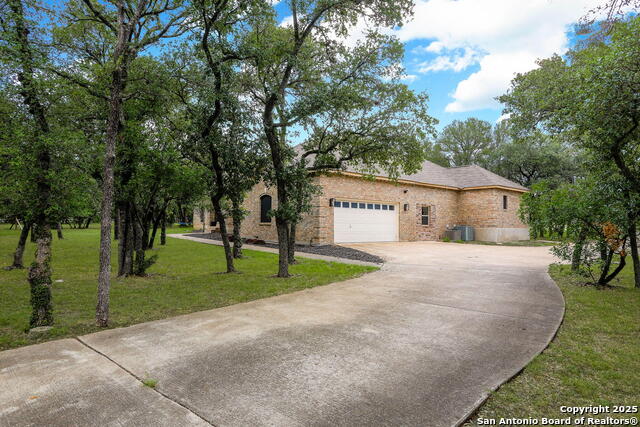 Image 27 of 30 For 424 Honey Oaks Ln