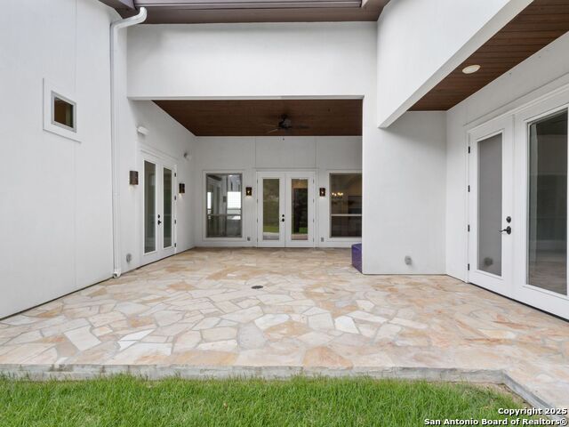 Image 28 of 39 For 766 Mission Heights