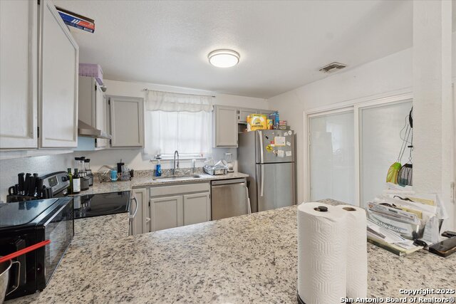 Image 8 of 14 For 6839 Neston Dr