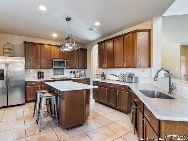Image 11 of 25 For 8507 Sarasota Woods