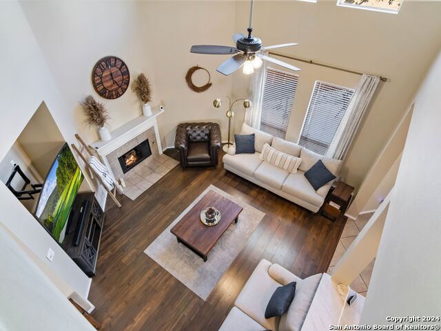 Image 9 of 25 For 8507 Sarasota Woods
