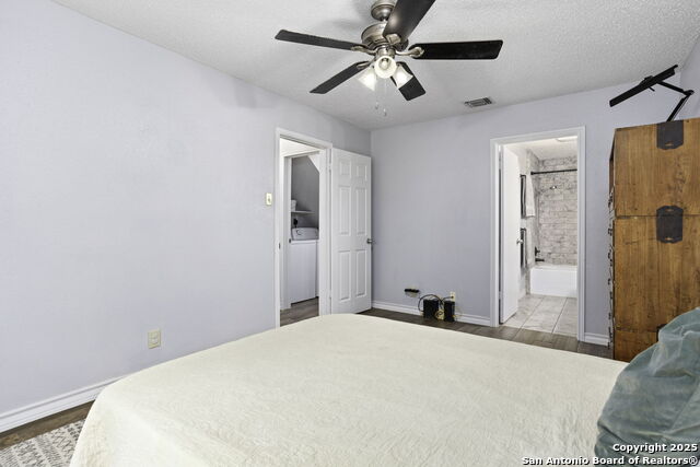 Image 16 of 28 For 9395 Village Lance