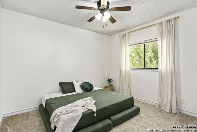 Image 19 of 28 For 9395 Village Lance