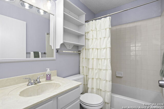 Image 22 of 28 For 9395 Village Lance