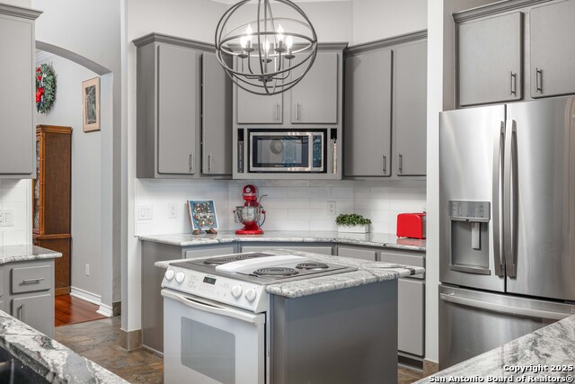 Image 16 of 49 For 278 Stonebrook