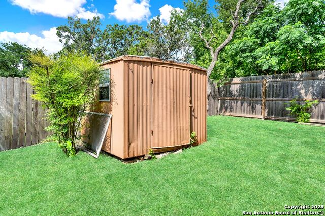 Listing photo id 43 for 101 Hidden Hollow