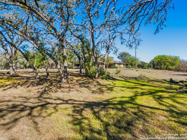Listing photo id 9 for 10 Chaparral Hill Rd