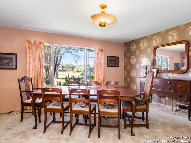 Listing photo id 7 for 10 Chaparral Hill Rd