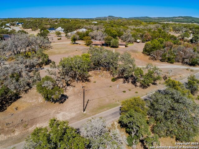 Image 12 of 30 For 10 Chaparral Hill Road