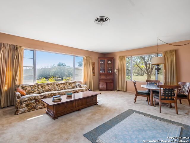 Image 21 of 30 For 10 Chaparral Hill Road