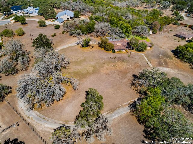 Image 7 of 30 For 10 Chaparral Hill Road