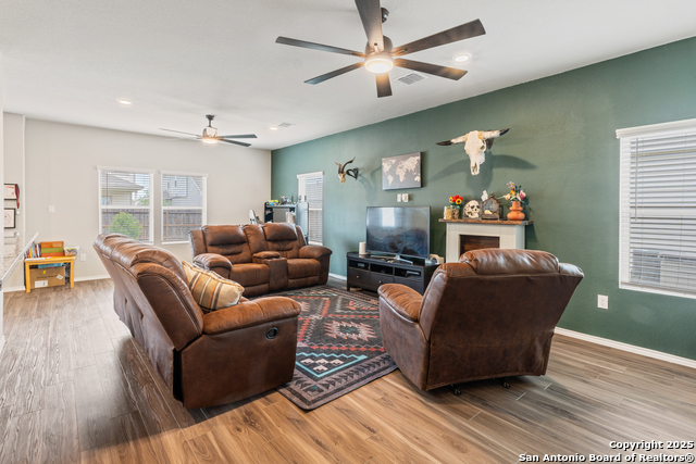 Image 10 of 23 For 2079 Chelsea Grove