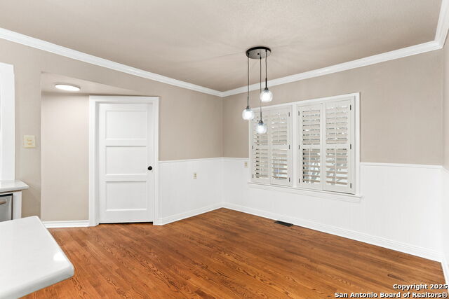 Image 13 of 38 For 260 Hickory S