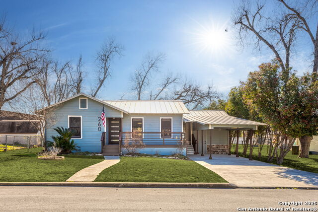 Image 3 of 38 For 260 Hickory S