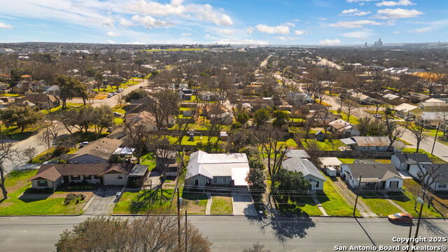 Image 37 of 38 For 260 Hickory S
