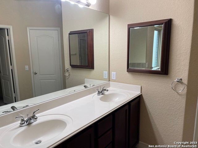 Image 10 of 20 For 117 Bonn Drive