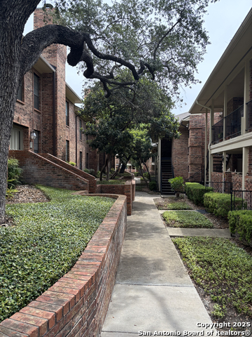 Details for 201 Ellwood St  205, San Antonio, TX 78209