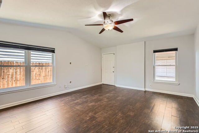 Image 4 of 24 For 6862 Maple Springs  6862