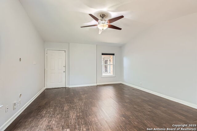 Image 5 of 24 For 6862 Maple Springs  6862