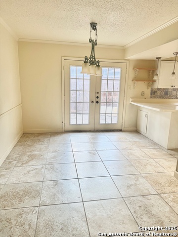 Image 2 of 14 For 8715 Starcrest  26