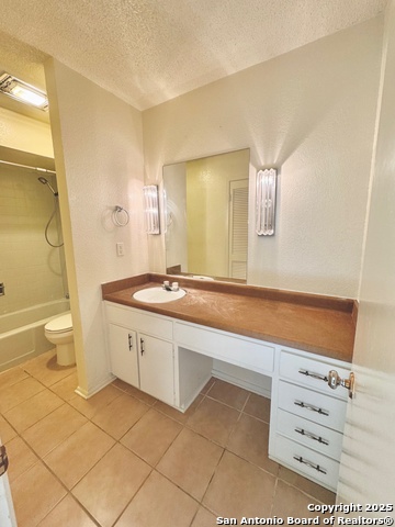 Image 6 of 14 For 8715 Starcrest  26