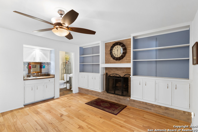 Image 20 of 39 For 3511 Hunters Circle