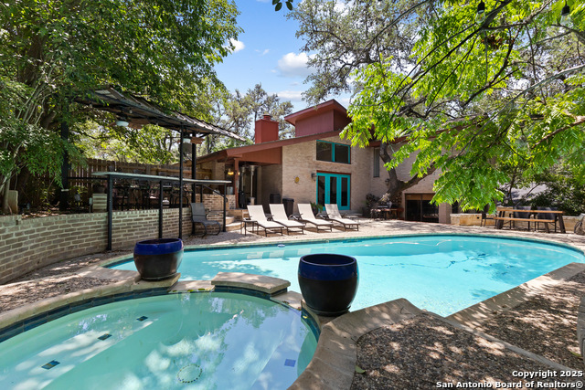Image 36 of 39 For 3511 Hunters Circle