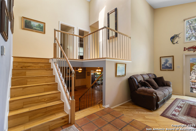 Image 9 of 39 For 3511 Hunters Circle
