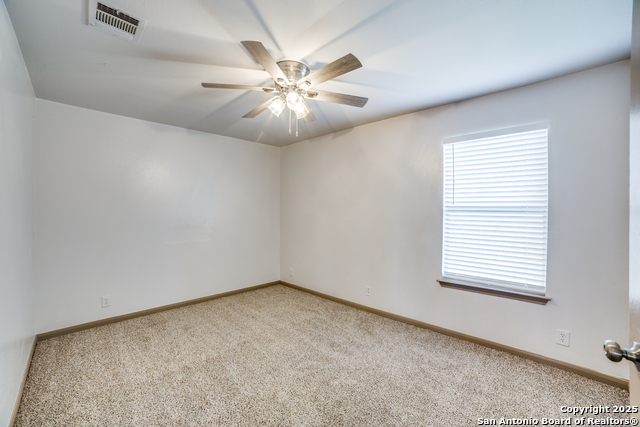 Image 18 of 27 For 927 Magnolia Hill
