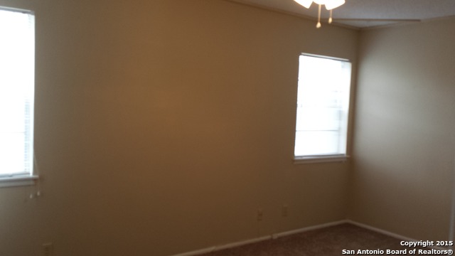 Listing photo id 9 for 6427 Wurzbach 20 20