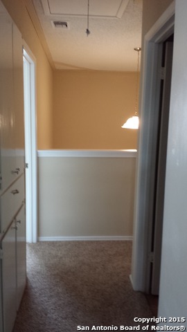 Listing photo id 12 for 6427 Wurzbach 20 20
