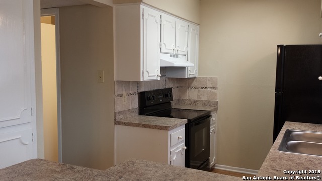Listing photo id 1 for 6427 Wurzbach 20 20
