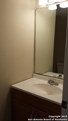 Listing photo id 6 for 6427 Wurzbach 20 20