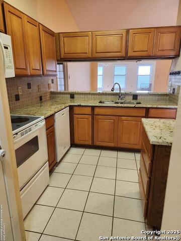 Listing photo id 1 for 9018 Woburn  