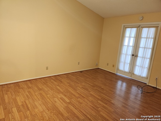 Listing photo id 6 for 9018 Woburn  
