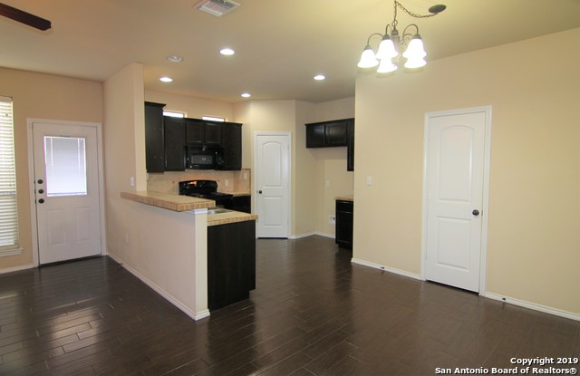 Image 5 of 31 For 1137 Brown Rock Dr
