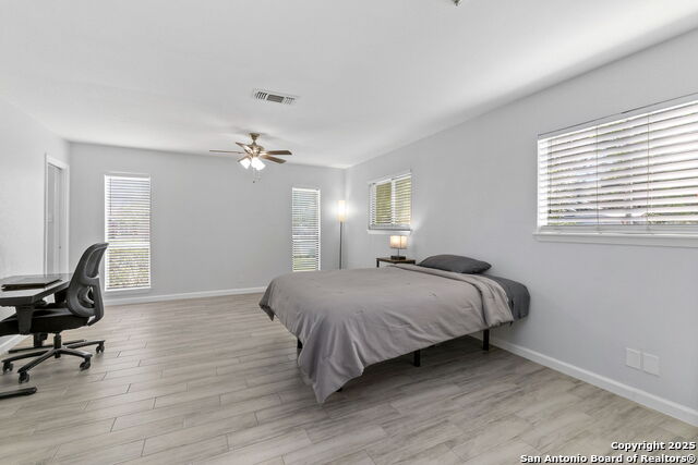 Listing photo id 23 for 6818 Forest Meadow