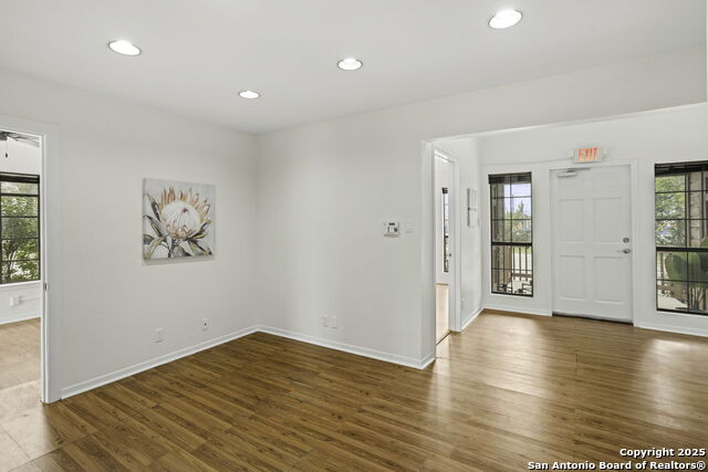 Listing photo id 22 for 5600 San Pedro Ave