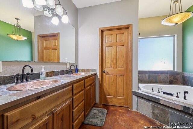 Image 27 of 52 For 557 Jacobs Ln.