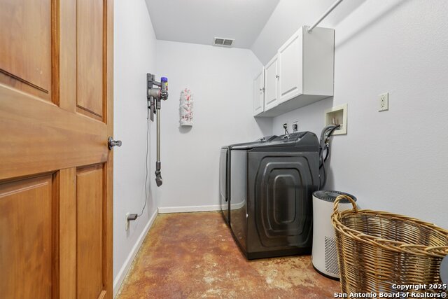 Image 43 of 52 For 557 Jacobs Ln.