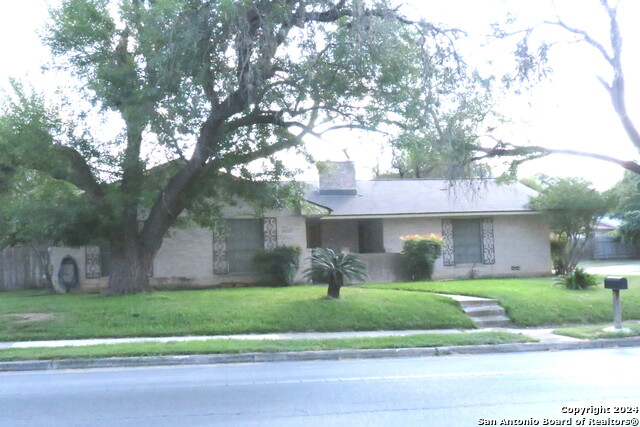 Details for 14223 Brook Hollow Blvd, San Antonio, TX 78232