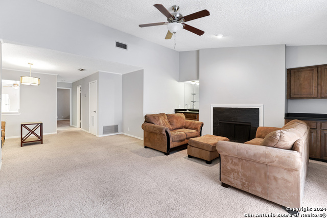 Details for 7738 Chambers Rd  611, San Antonio, TX 78229