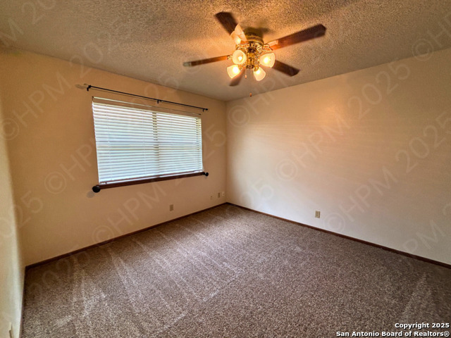 Image 11 of 20 For 4647 Green Willow Woods