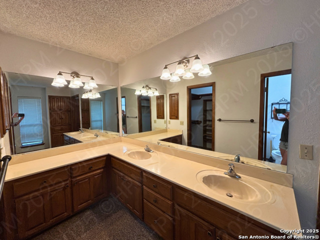 Image 14 of 20 For 4647 Green Willow Woods
