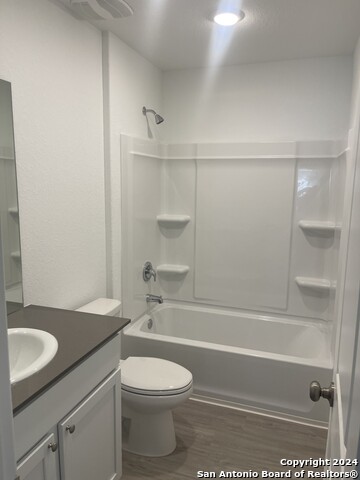 Image 13 of 15 For 9843 Sanborn Grist