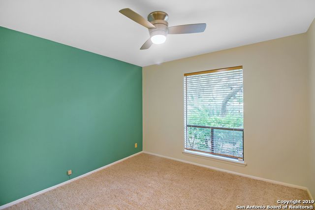 Image 19 of 25 For 12850 Castle Bend St