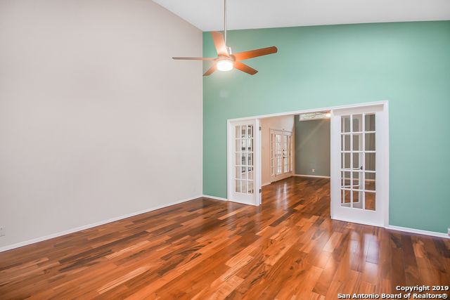 Image 20 of 25 For 12850 Castle Bend St