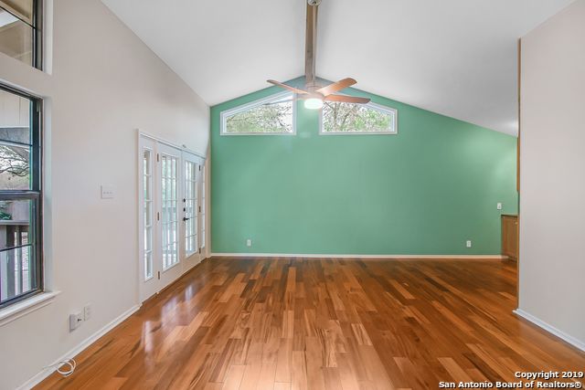 Image 21 of 25 For 12850 Castle Bend St
