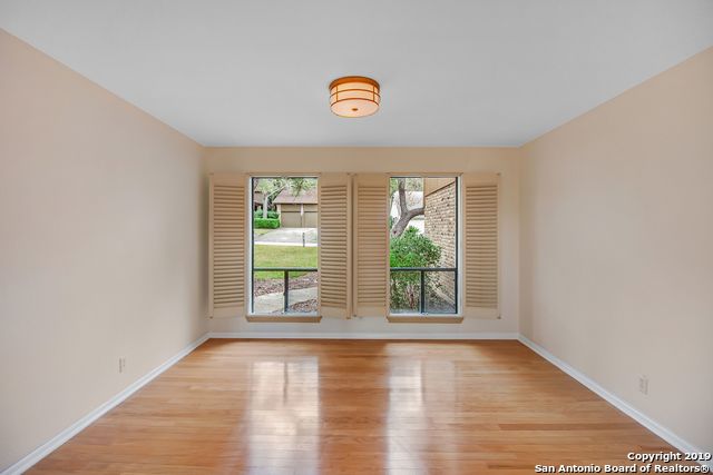 Image 6 of 25 For 12850 Castle Bend St