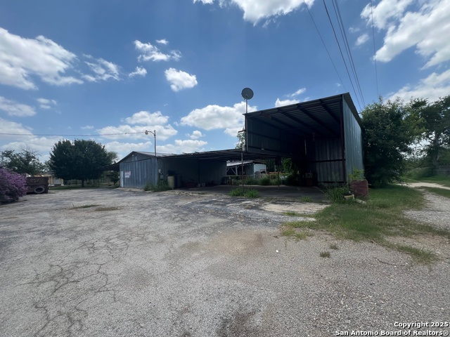Image 5 of 18 For 413 4th St  